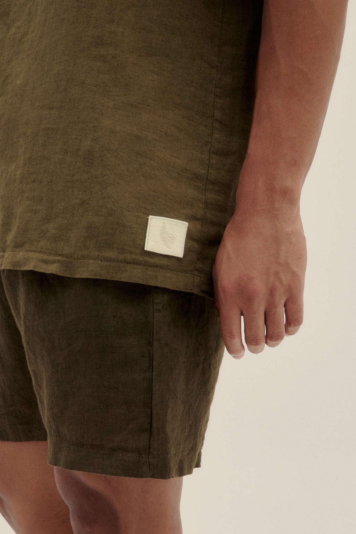 Short 100% Lino Premium Verde - Polonio