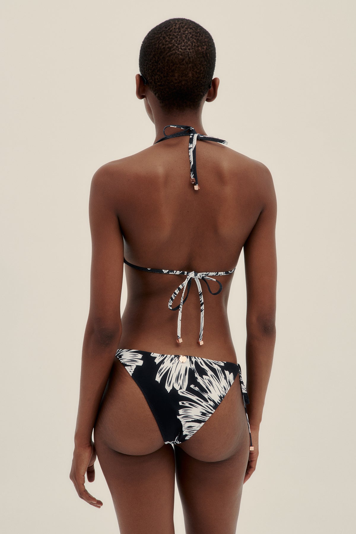 Top Bikini Triángulo Jelly Black - Polonio
