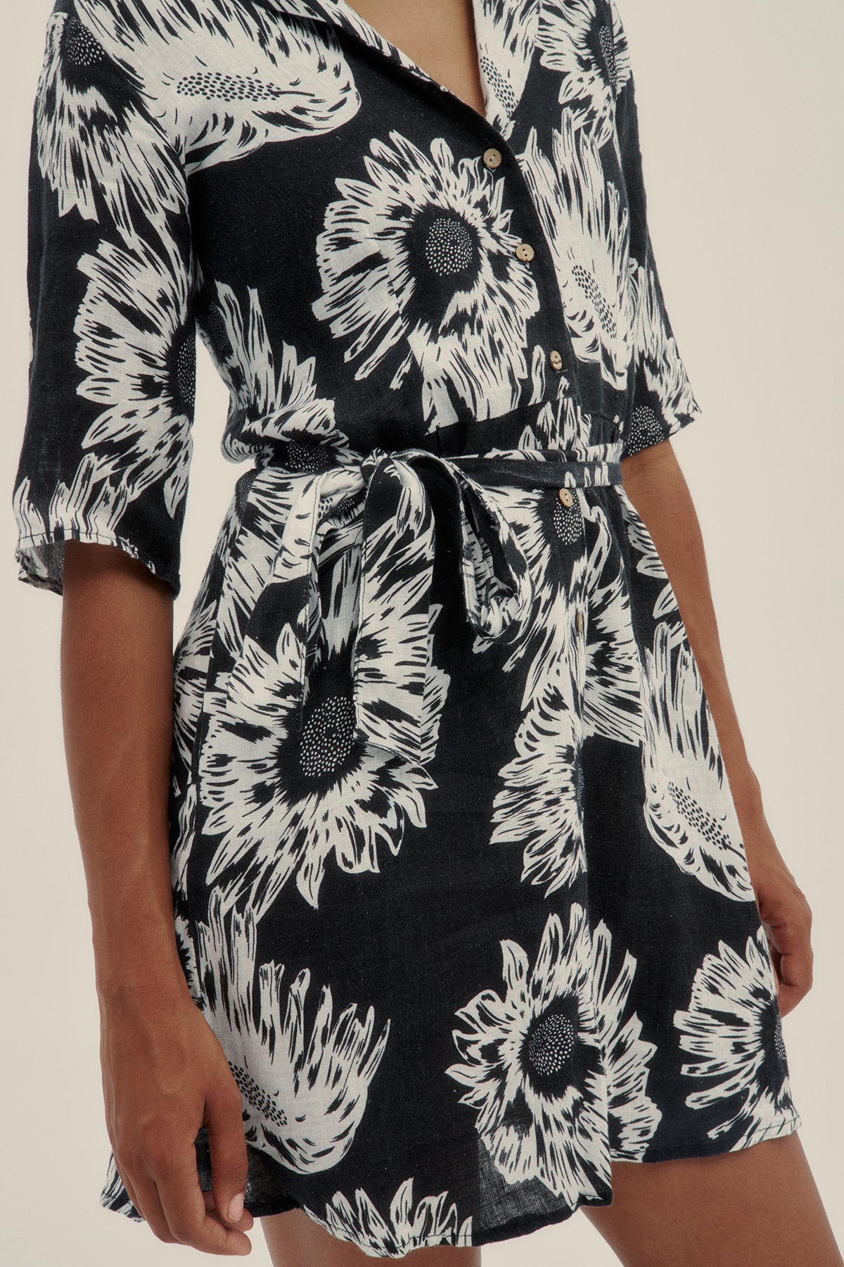 Vestido Lino Camp - Collar Jelly Black - Polonio