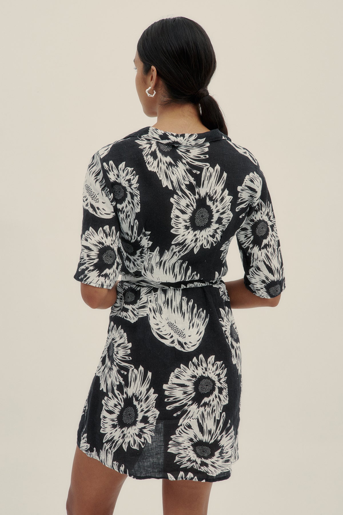 Vestido Lino Camp - Collar Jelly Black - Polonio