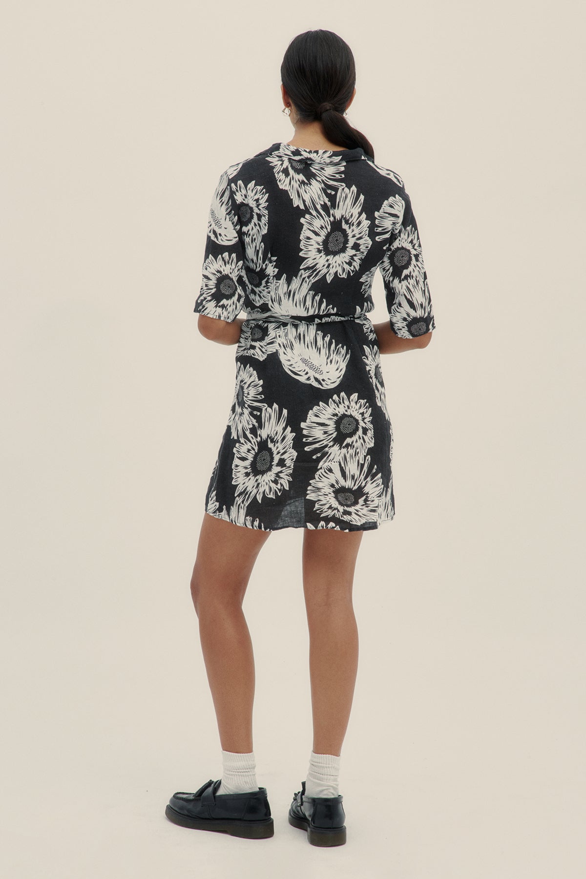 Vestido Lino Camp - Collar Jelly Black - Polonio