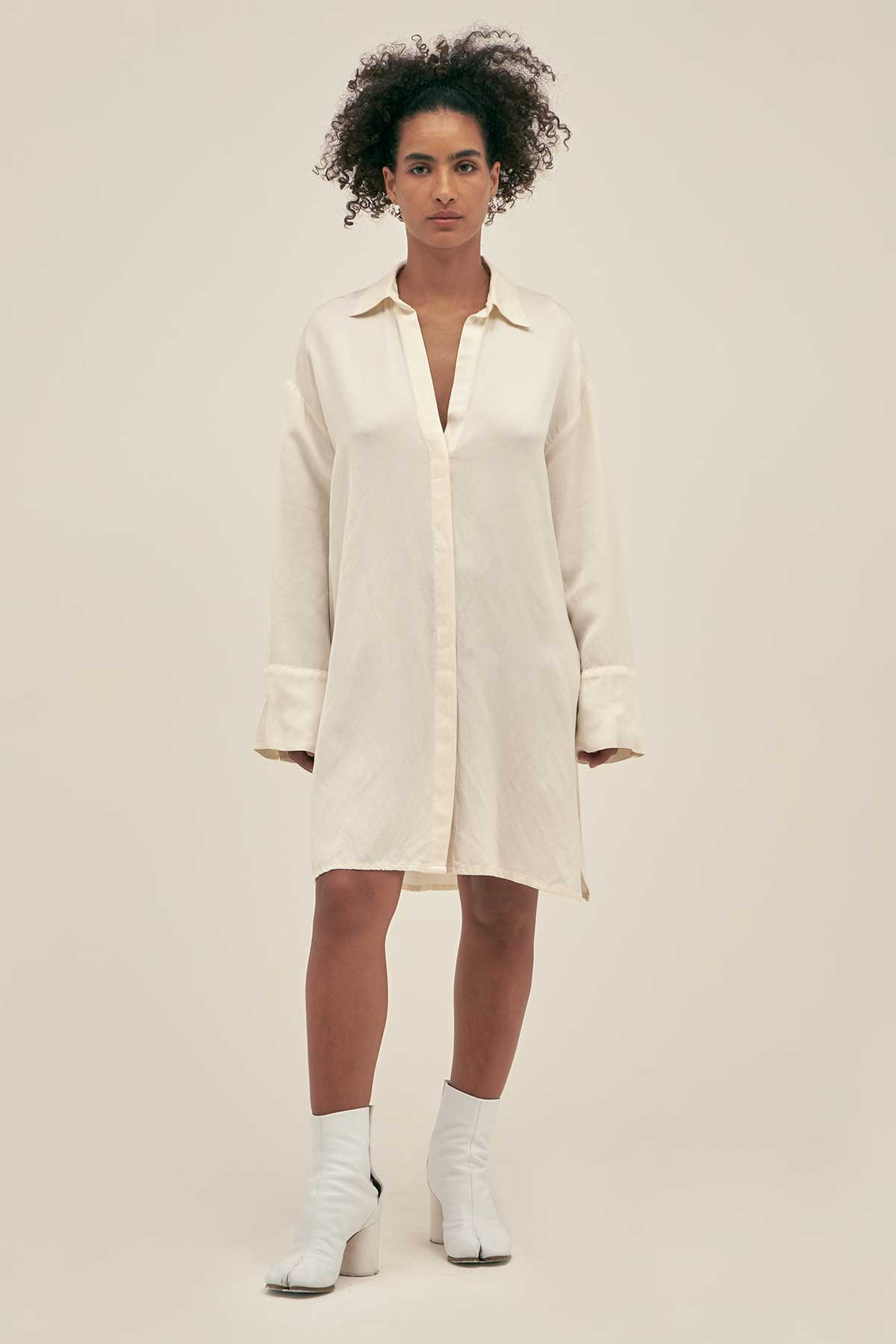 Camisola Larga Marti Crema - Polonio