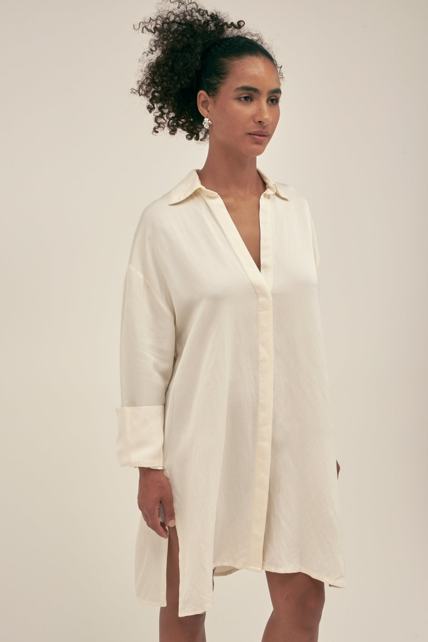Camisola Larga Marti Crema - Polonio
