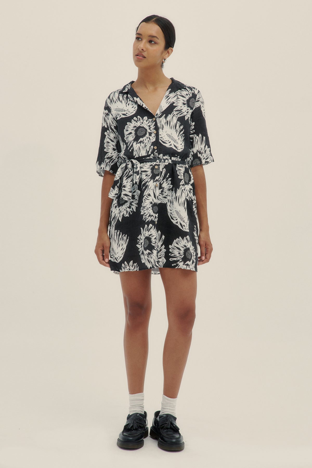 Vestido Lino Camp - Collar Jelly Black - Polonio